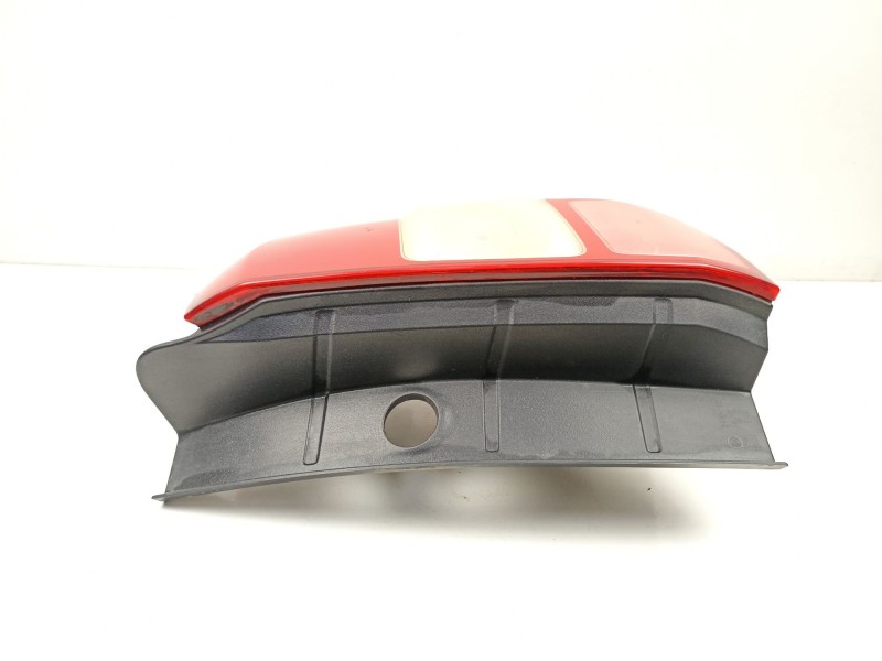 Recambio de piloto trasero derecho para dacia duster (hs_) 1.5 dci 4x4 referencia OEM IAM 265506837R 62421802 