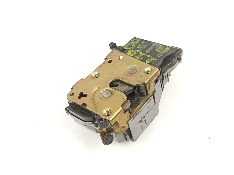 Recambio de cerradura puerta delantera izquierda para peugeot 406 (8b) 2.1 td 12v referencia OEM IAM 9135H1  