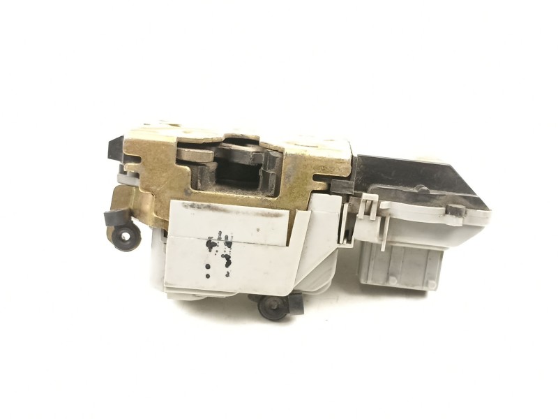 Recambio de cerradura puerta delantera izquierda para peugeot 406 (8b) 2.1 td 12v referencia OEM IAM 9135H1  