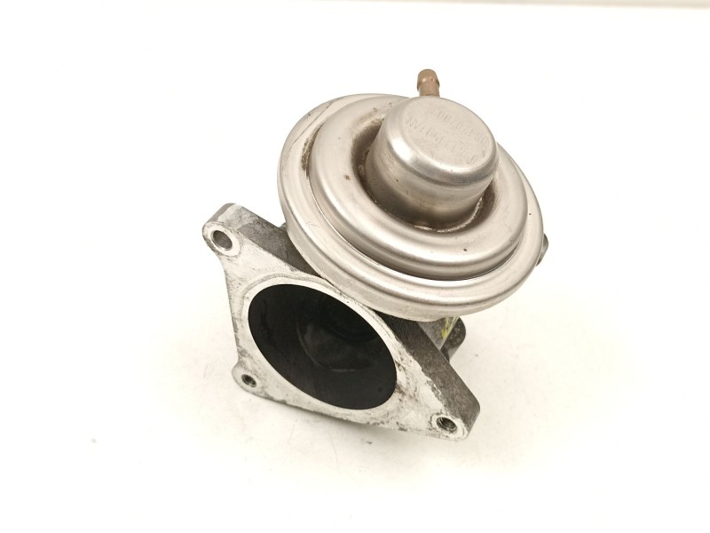 Recambio de valvula egr para seat ibiza 1.9 tdi axr- referencia OEM IAM 038129637D  