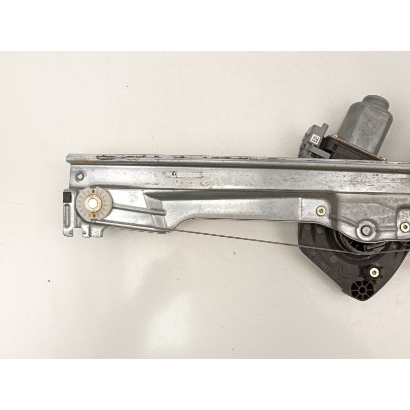 Recambio de elevalunas trasero izquierdo para citroën c4 ii (nc_) 1.2 thp 110 referencia OEM IAM 9802523780  