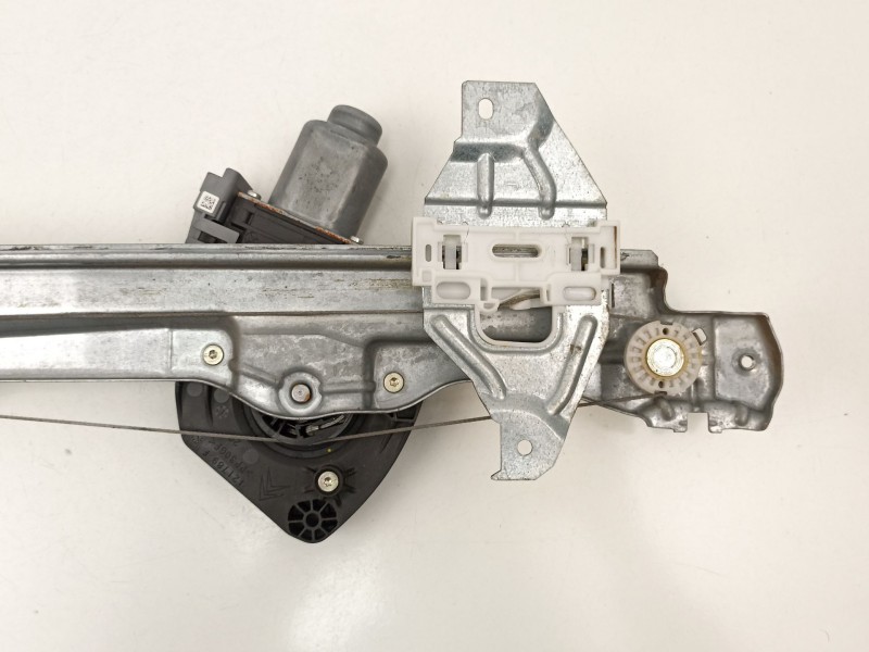 Recambio de elevalunas trasero izquierdo para citroën c4 ii (nc_) 1.2 thp 110 referencia OEM IAM 9802523780  