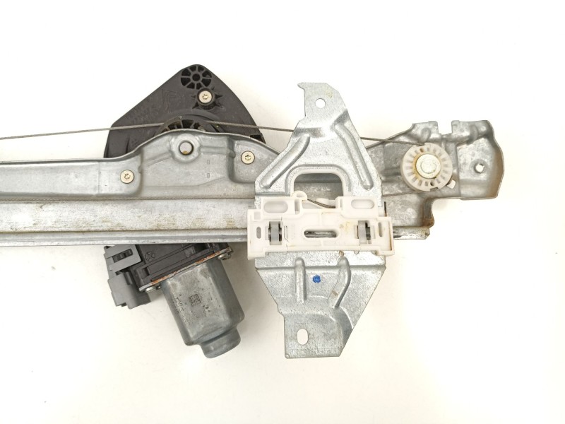 Recambio de elevalunas trasero derecho para citroën c4 ii (nc_) 1.2 thp 110 referencia OEM IAM 9802523180  