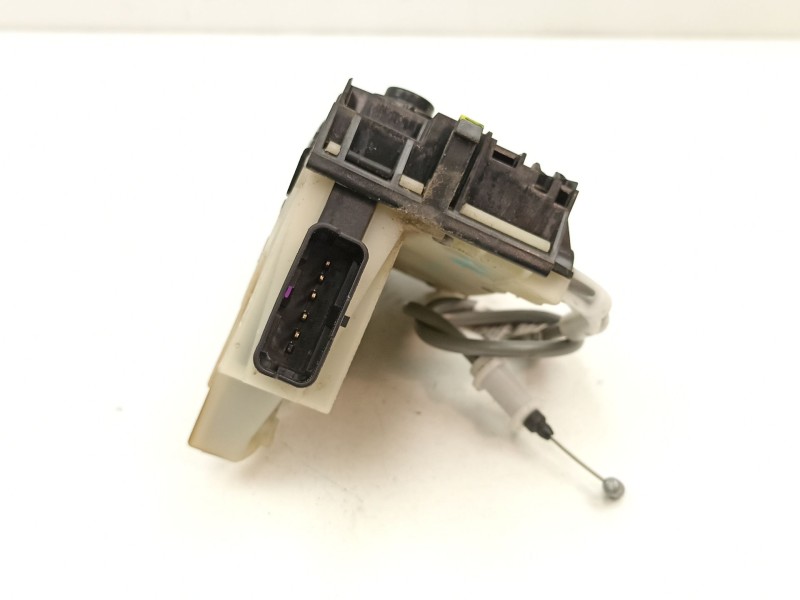 Recambio de cerradura puerta delantera derecha para citroën c4 ii (nc_) 1.2 thp 110 referencia OEM IAM 9685351480  