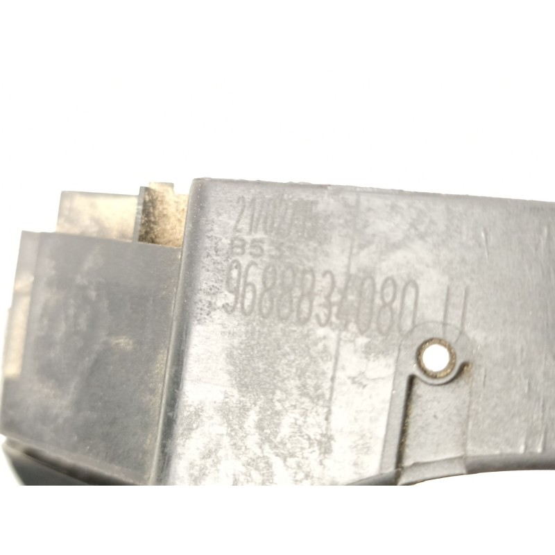 Recambio de manilla delantera derecha para citroën c4 ii (nc_) 1.2 thp 110 referencia OEM IAM 9688834080  