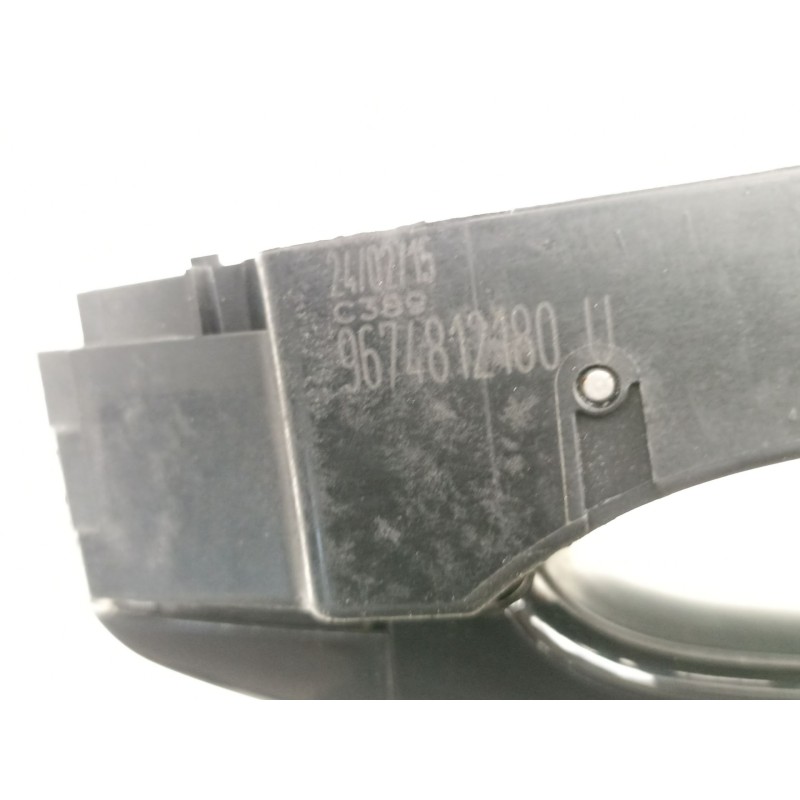 Recambio de manilla trasera izquierda para citroën c4 ii (nc_) 1.2 thp 110 referencia OEM IAM 9674812180  