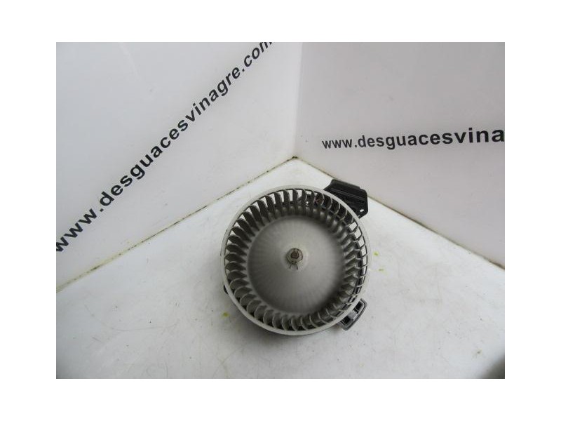 Recambio de motor calefaccion : suzuki baleno : 1.3 g (84,98cv) 3p [1998] para suzuki baleno 1.3 g referencia OEM IAM   