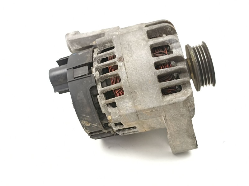 Recambio de alternador para fiat punto berlina (188) 1.2 cat referencia OEM IAM 46800158  