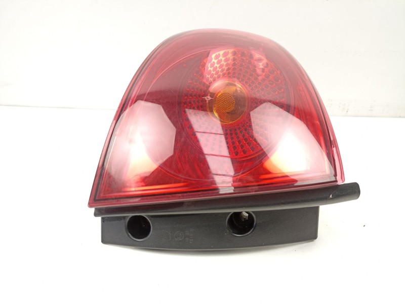 Recambio de piloto trasero izquierdo para seat altea (5p1) 1.9 tdi referencia OEM IAM 5P0945095E  5P0945111B