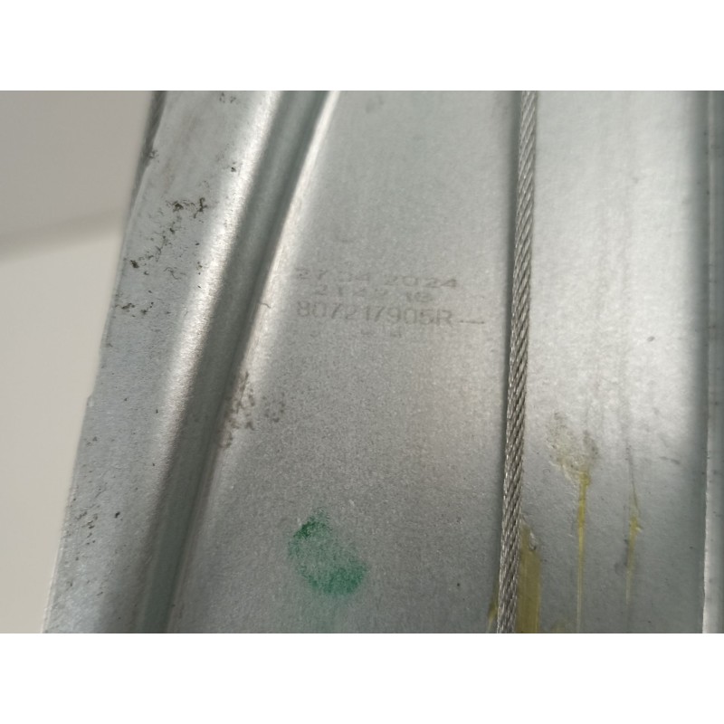 Recambio de elevalunas delantero izquierdo para dacia sandero iii 1.0 tce 100 eco-g referencia OEM IAM 807217905R  