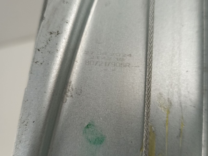 Recambio de elevalunas delantero izquierdo para dacia sandero iii 1.0 tce 100 eco-g referencia OEM IAM 807217905R  