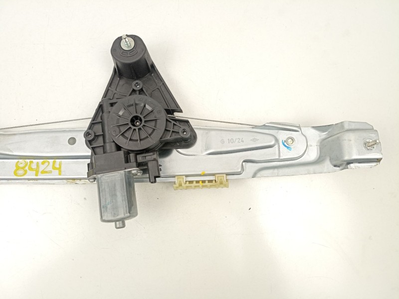 Recambio de elevalunas trasero izquierdo para dacia sandero iii 1.0 tce 100 eco-g referencia OEM IAM 827217099R  