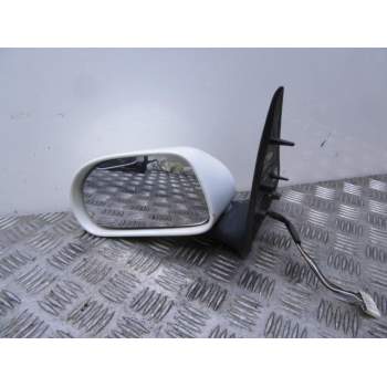 RETROVISOR IZQUIERDO ELECTRICO 