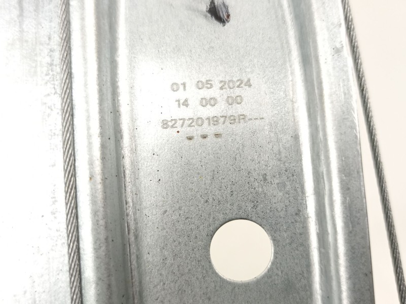 Recambio de elevalunas trasero derecho para dacia sandero iii 1.0 tce 100 eco-g referencia OEM IAM 827201979R  