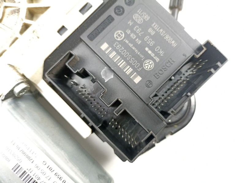 Recambio de elevalunas delantero izquierdo para seat altea (5p1) 1.9 tdi referencia OEM IAM 1T0959701G  1K0959793M