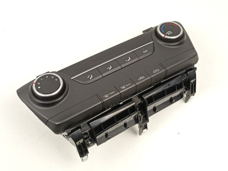 Recambio de mandos calefaccion aire para hyundai tucson (tl, tle) 1.6 gdi referencia OEM IAM 97250D7AA0  