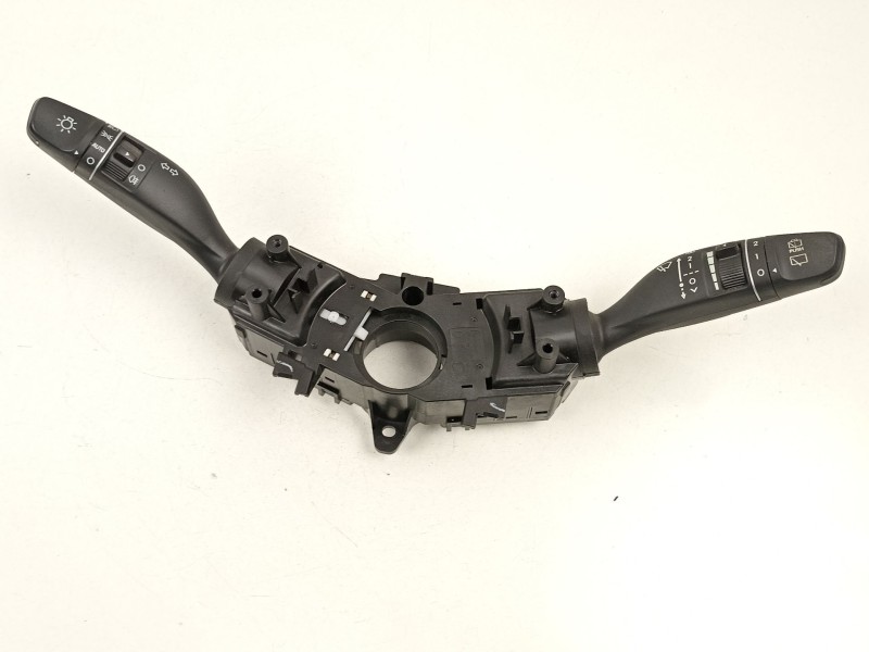 Recambio de mando luces y limpias para hyundai tucson (tl, tle) 1.6 gdi referencia OEM IAM 93403D3852  