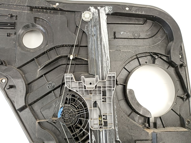 Recambio de elevalunas trasero derecho para hyundai tucson (tl, tle) 1.6 gdi referencia OEM IAM 83460D7000  