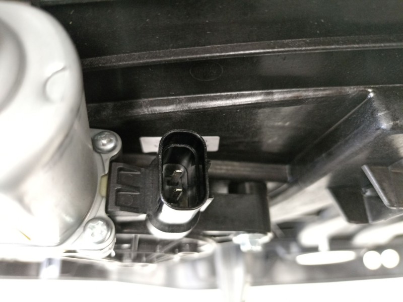 Recambio de elevalunas delantero derecho para hyundai tucson (tl, tle) 1.6 gdi referencia OEM IAM 82460D7000  