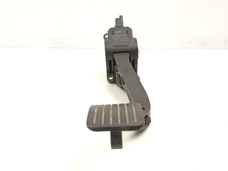 Recambio de potenciometro aceleracion para citroën berlingo multispace (b9) 1.6 bluehdi 100 referencia OEM IAM 9671416880 028075