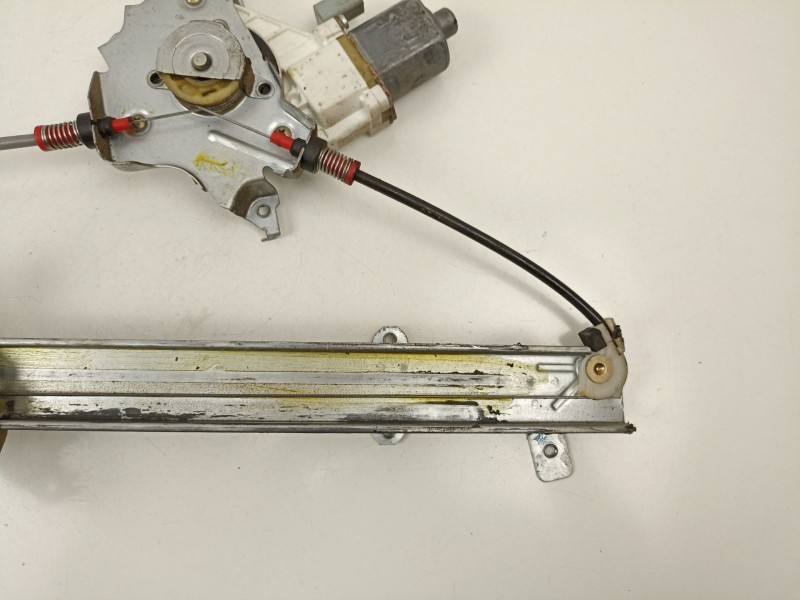 Recambio de elevalunas delantero izquierdo para nissan micra iii (k12) 1.5 dci referencia OEM IAM 80701BC600  