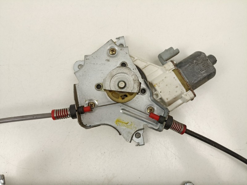 Recambio de elevalunas delantero izquierdo para nissan micra iii (k12) 1.5 dci referencia OEM IAM 80701BC600  