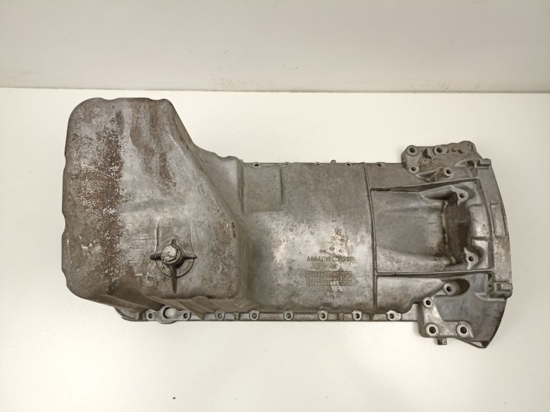 Recambio de carter aceite para ssangyong kyron 2.0 xdi referencia OEM IAM 6640101013  