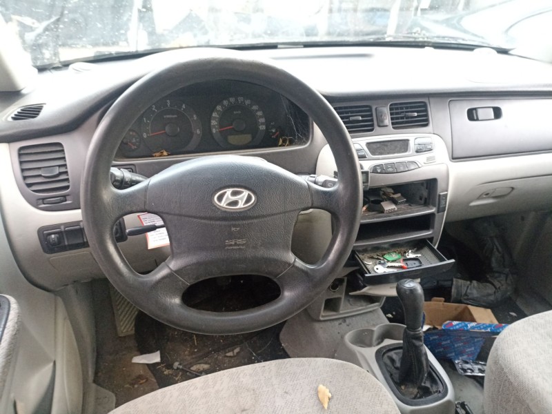 hyundai trajet (fo) del año 2006