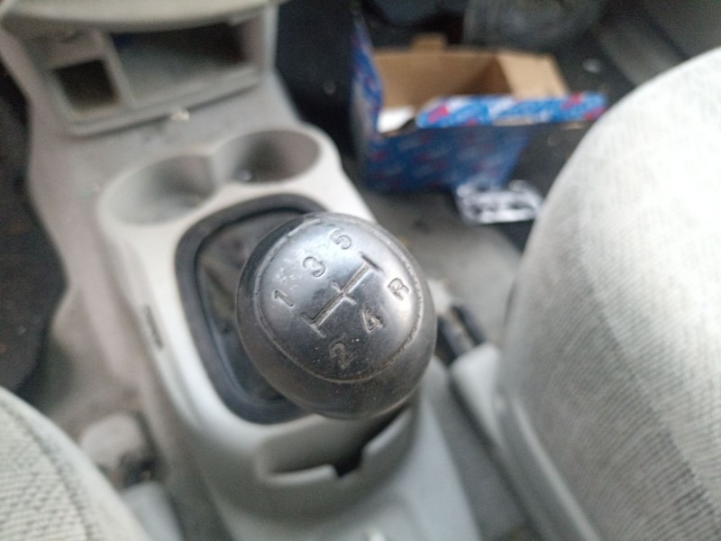 hyundai trajet (fo) del año 2006