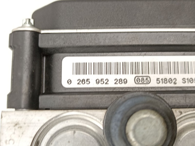 Recambio de abs para citroën c4 ii (nc_) 1.2 thp 110 referencia OEM IAM 9677024980 0265252802 