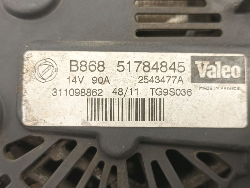 Recambio de alternador para fiat grande punto (199_) 1.3 d multijet referencia OEM IAM 51784845 TG9S036 