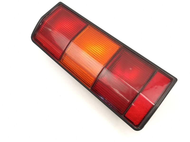 Recambio de piloto trasero izquierdo para renault express 1.2 g -c1g referencia OEM IAM 7701031915  