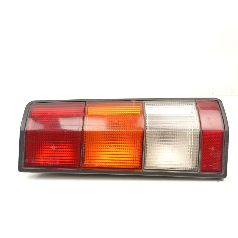 Recambio de piloto trasero derecho para renault express 1.4 g referencia OEM IAM 7701031916  