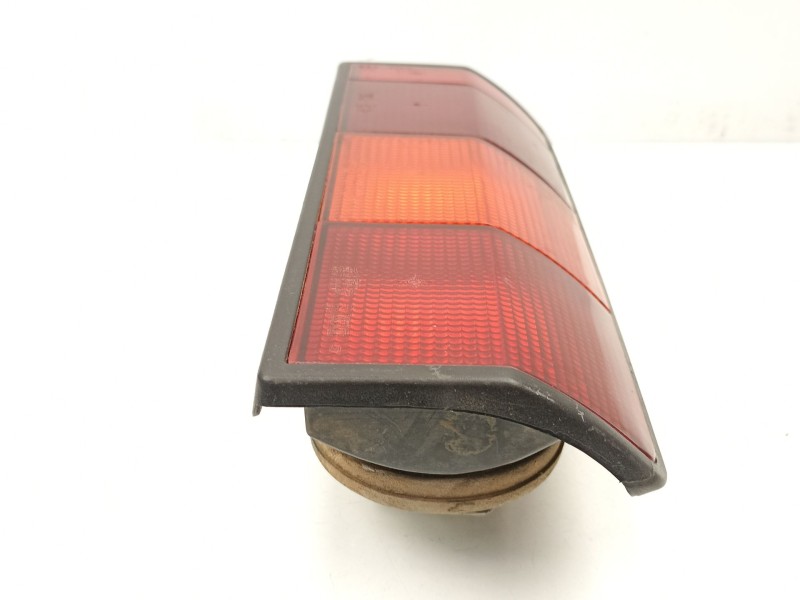 Recambio de piloto trasero izquierdo para renault express 1.4 g referencia OEM IAM 7701031915  