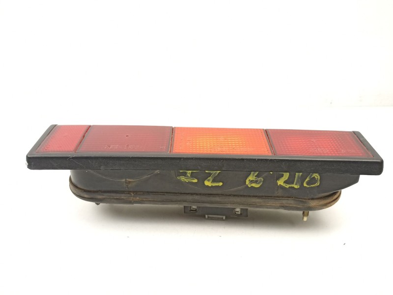 Recambio de piloto trasero izquierdo para renault express 1.4 g referencia OEM IAM 7701031915  