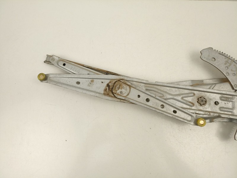 Recambio de elevalunas delantero derecho para renault kangoo 1.9 dci /f9q 37 4x4 referencia OEM IAM 8200188551  