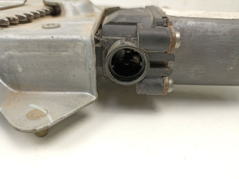 Recambio de elevalunas delantero derecho para renault kangoo 1.9 dci /f9q 37 4x4 referencia OEM IAM 8200188551  