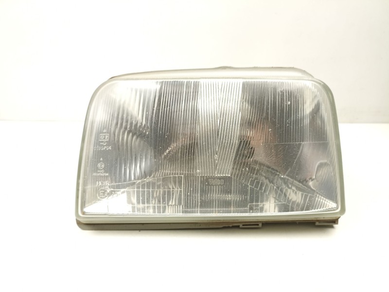 Recambio de faro izquierdo para renault express 1.2 g -c1g referencia OEM IAM 7700811983  