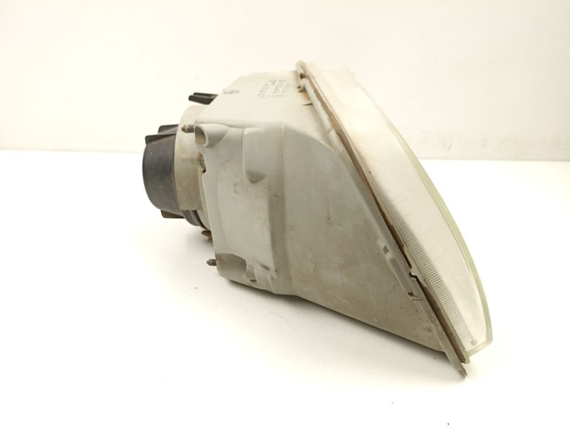 Recambio de faro izquierdo para renault express 1.2 g -c1g referencia OEM IAM 7700811983  