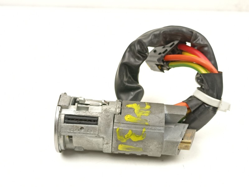 Recambio de conmutador de arranque para dacia logan básico referencia OEM IAM 6001551102  