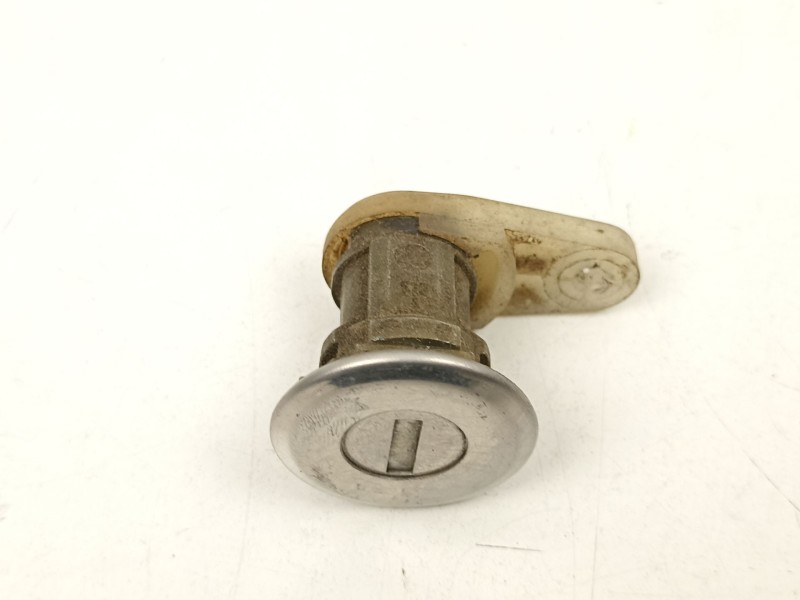 Recambio de conmutador de arranque para dacia logan básico referencia OEM IAM 6001551102  