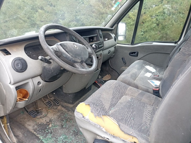 Recambio de carroceria para renault master ii caja/chasis (ed/hd/ud) 2.5 dci 120 referencia OEM IAM   