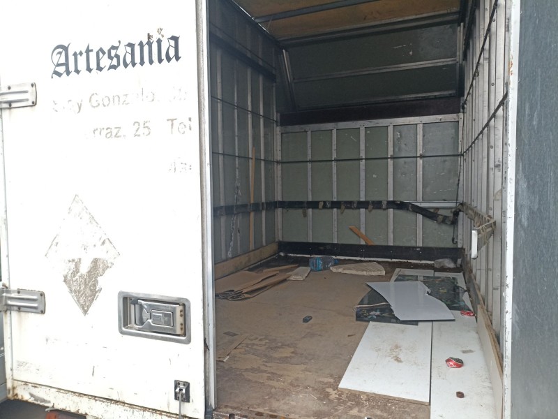 Recambio de carroceria para renault master ii caja/chasis (ed/hd/ud) 2.5 dci 120 referencia OEM IAM   