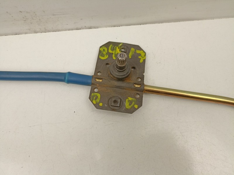 Recambio de elevalunas delantero derecho para seat marbella (28a) 0.9 referencia OEM IAM SE028521400A  