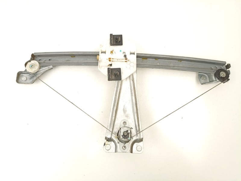 Recambio de elevalunas trasero derecho para dacia sandero ambiance referencia OEM IAM 827202131R  