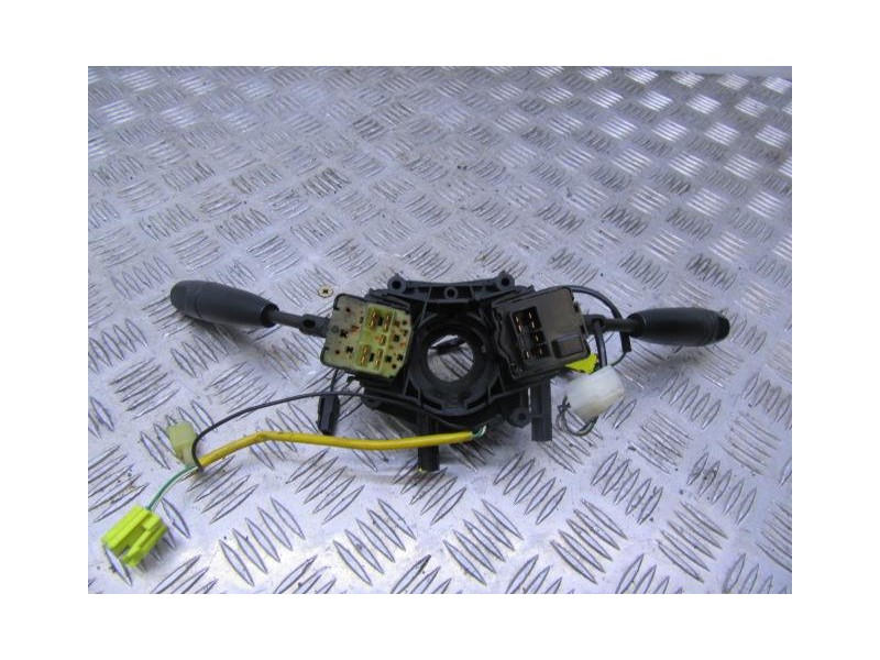 Recambio de mando luces y limpias : daewoo kalos : 1.4 g (82,94cv) [2003] para daewoo kalos 1.4 g referencia OEM IAM   