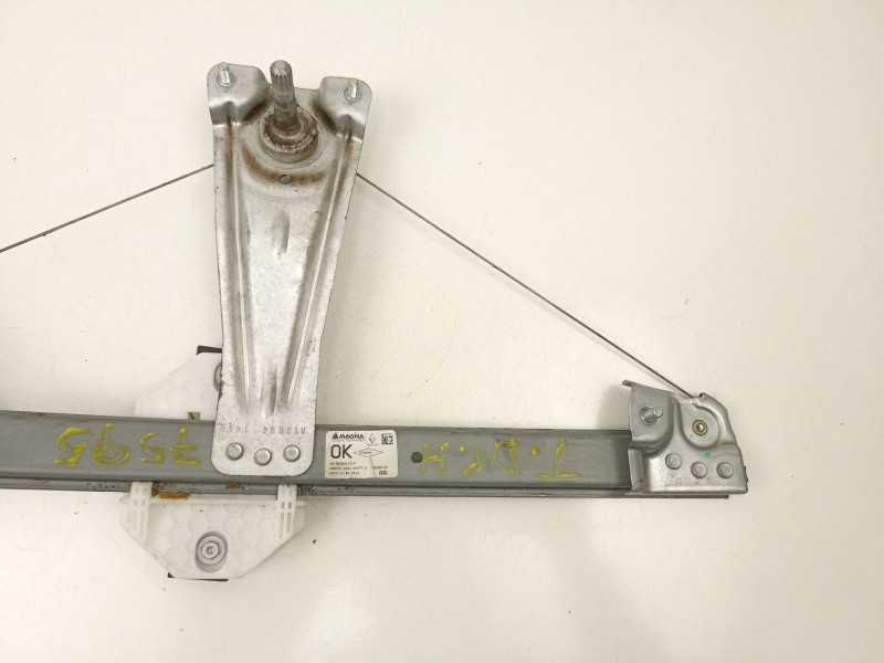 Recambio de elevalunas trasero derecho para dacia sandero ambiance referencia OEM IAM 827202131R  