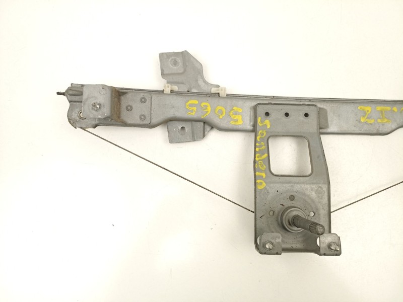 Recambio de elevalunas delantero izquierdo para dacia sandero 1.5 g (75 cv) referencia OEM IAM 82007338260  