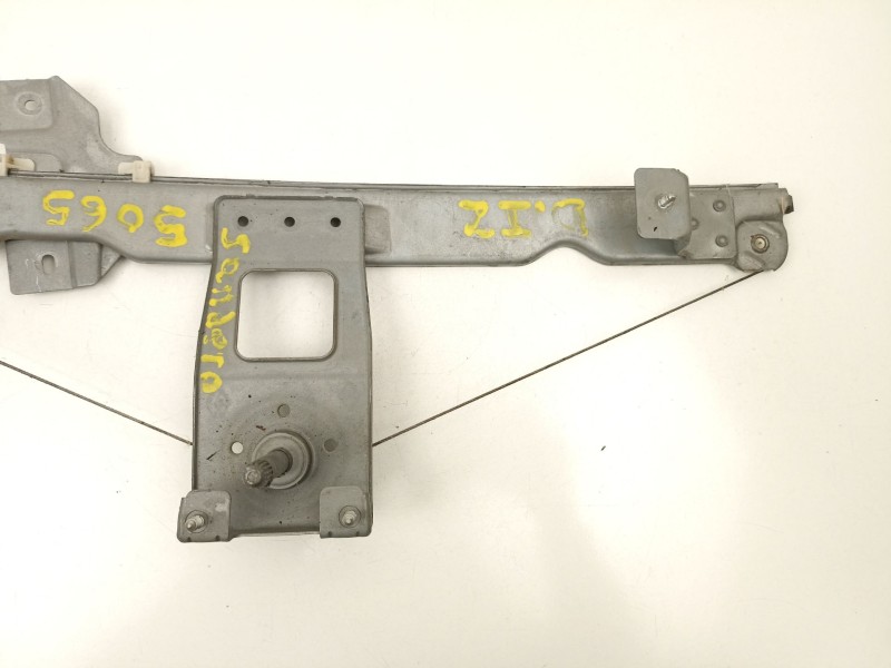 Recambio de elevalunas delantero izquierdo para dacia sandero 1.5 g (75 cv) referencia OEM IAM 82007338260  