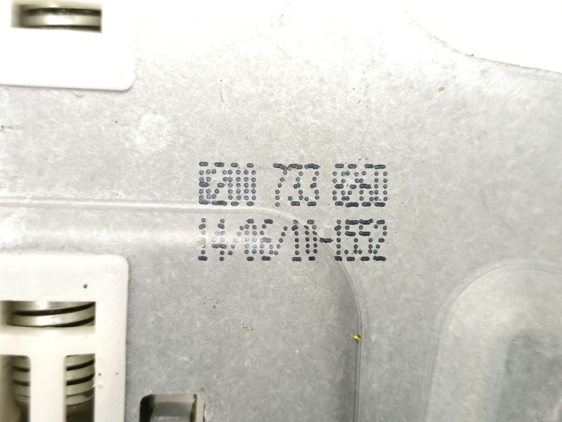 Recambio de elevalunas delantero izquierdo para dacia sandero 1.5 g (75 cv) referencia OEM IAM 82007338260  